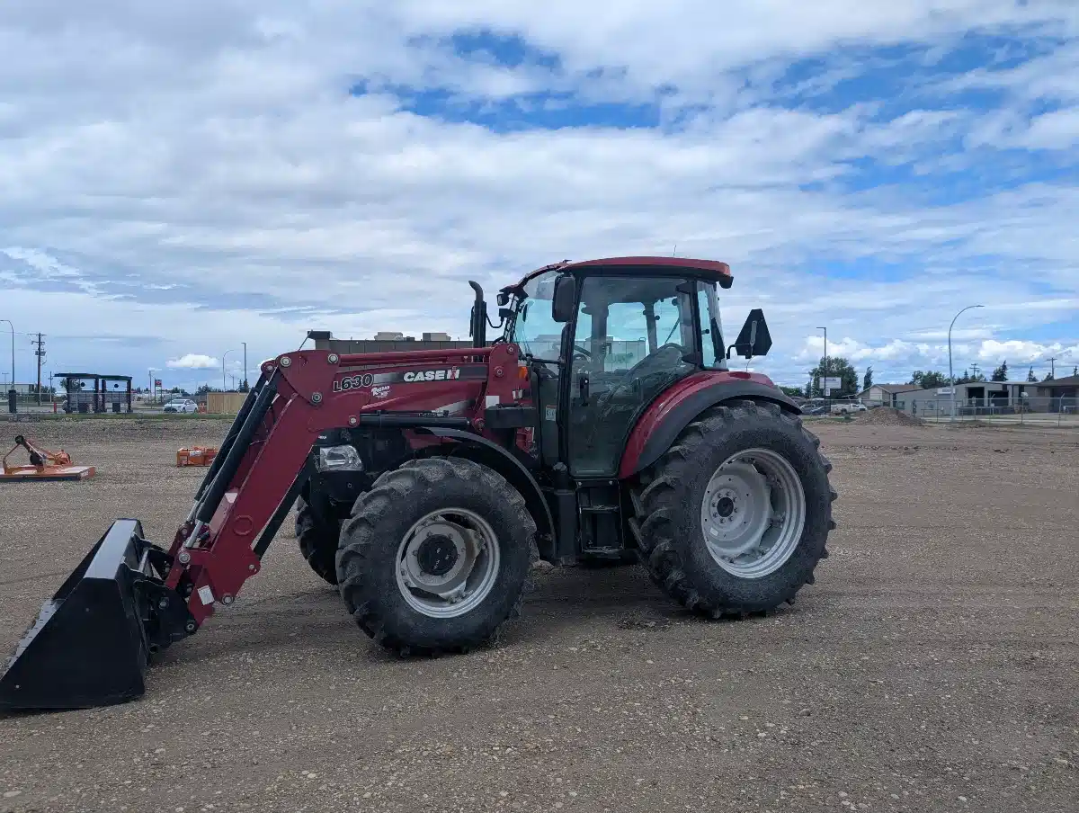 Gallery image 2 for Used 2018 Case IH FARMALL 105C Tractor