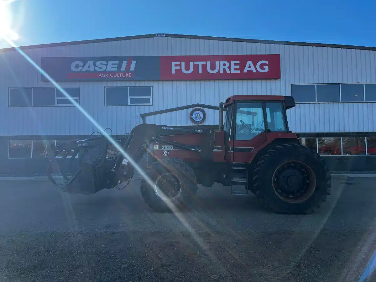 Used 1989 Case IH 7130 Tractor