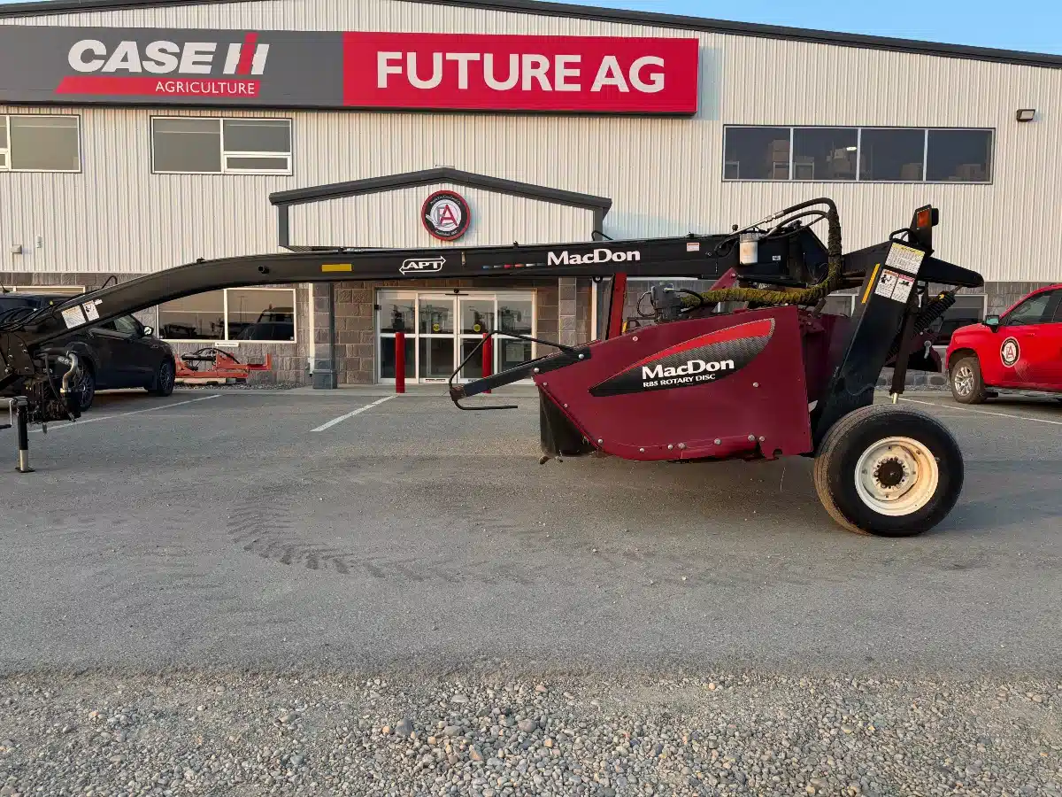 Used 2013 MacDon R85 Disc Mower Conditioner