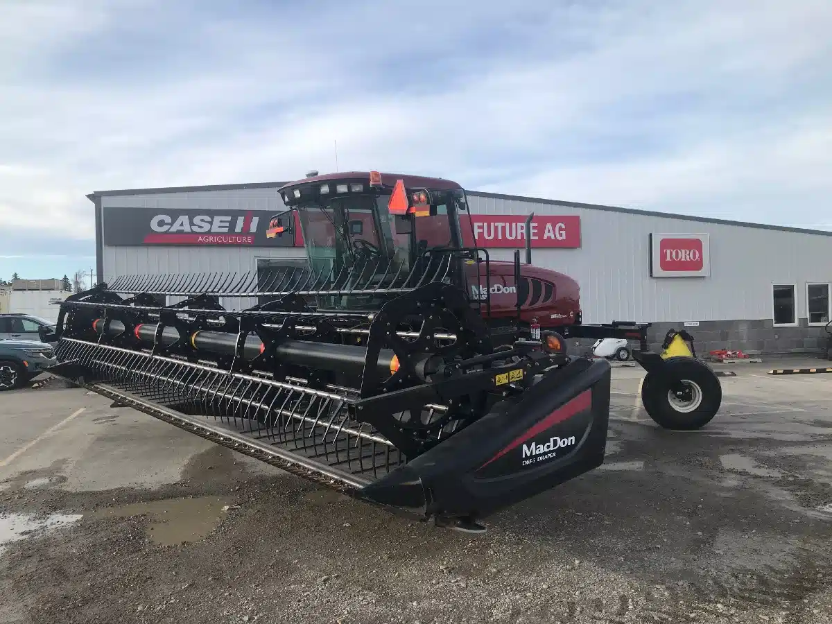 Gallery image 1 for Used 2015 MacDon M155 Windrower