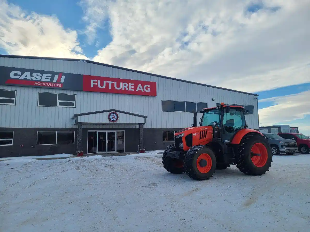 2021 Kubota M7-172D-PS Tractor