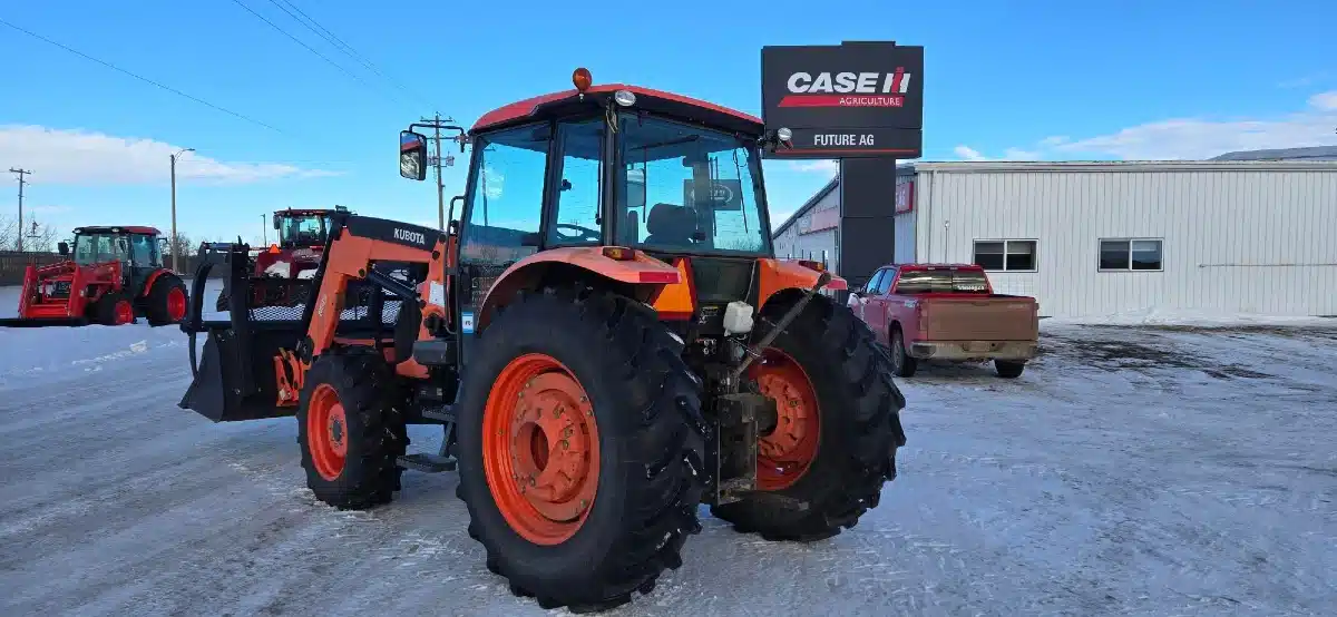 Gallery image 2 for 2015 Kubota M108S Tractor