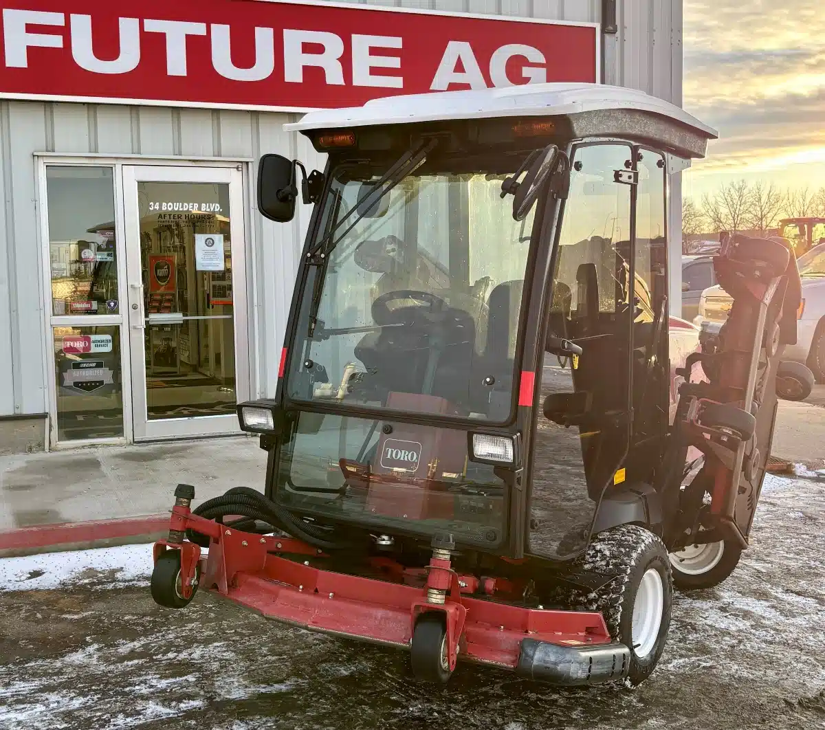 Gallery image 2 for 2018 Toro 30636 Mower - Front Mount