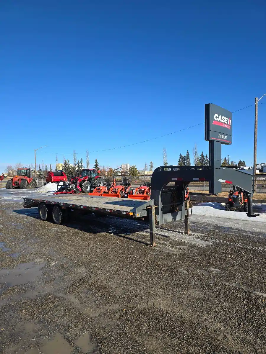 2018 Precision FG26B10SP Trailer