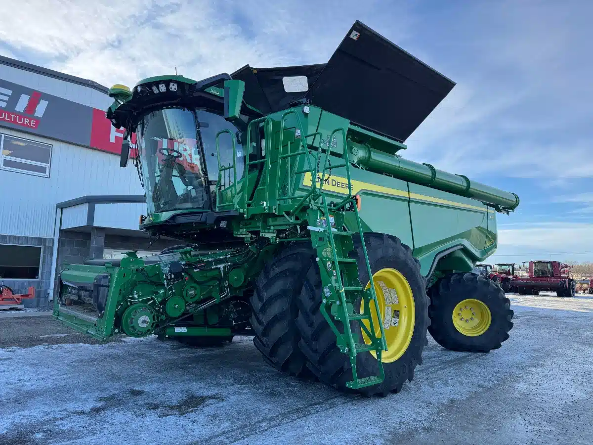 2022 John Deere X9 1000 Combine