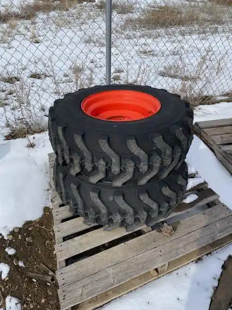 Gallery image 2 for 2021 Kubota 305/70-16.5 Tires