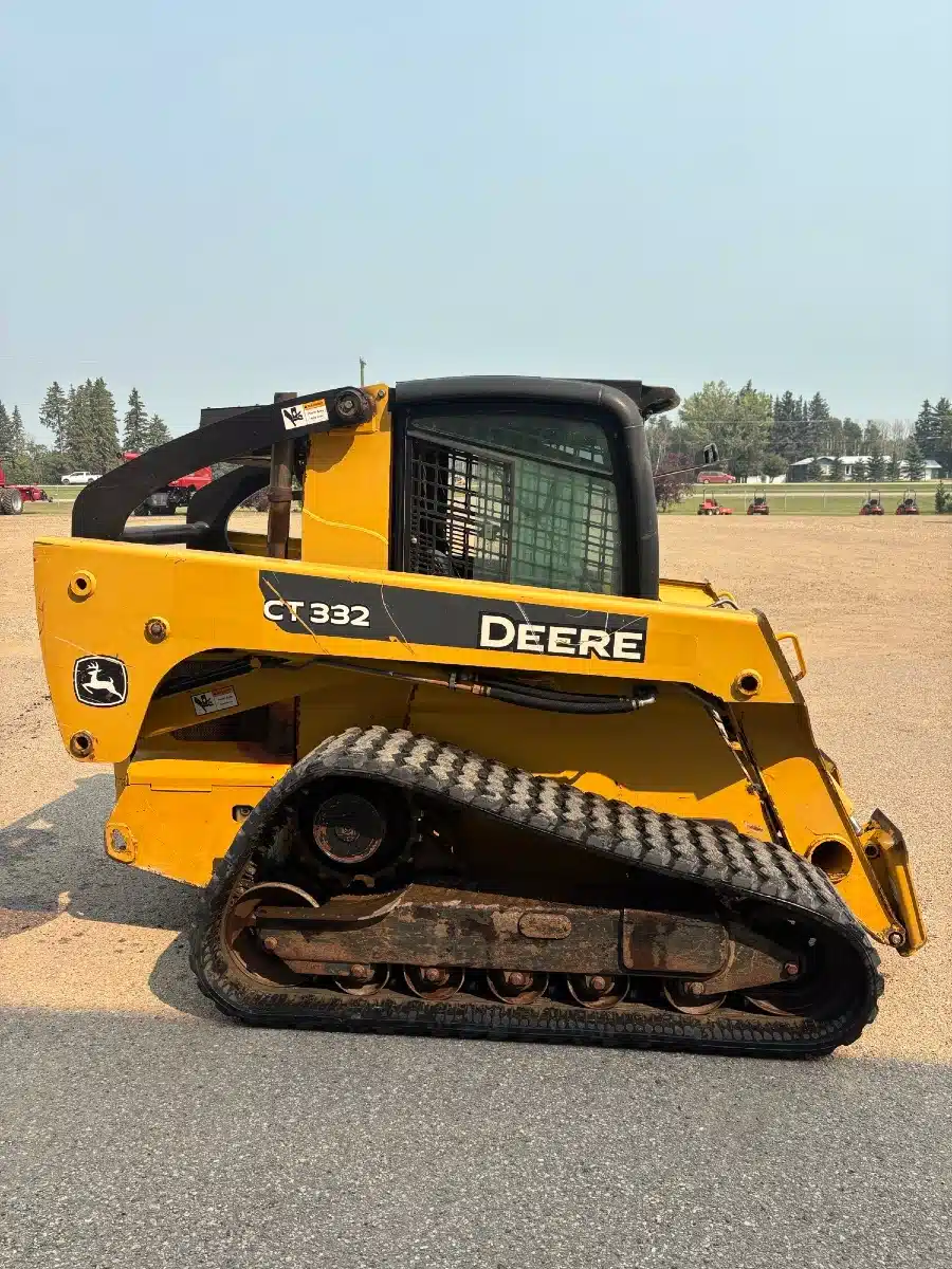 2007 John Deere CT332
