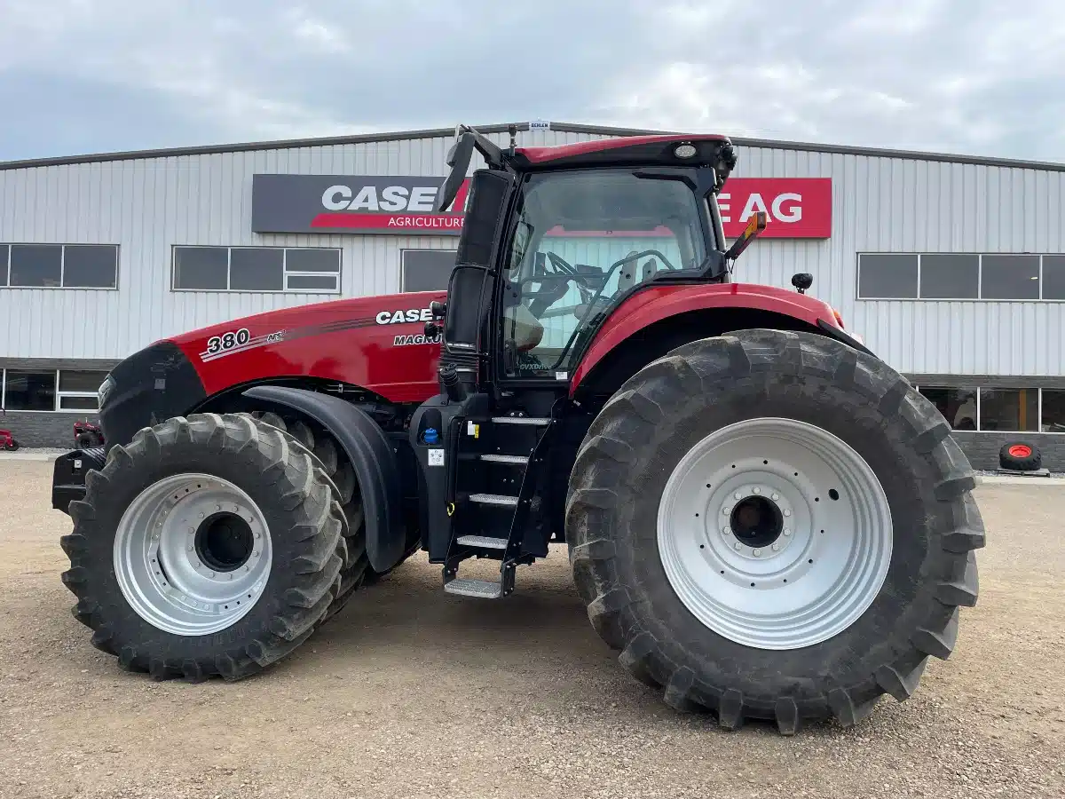 Gallery image 2 for 2023 Case IH MAGNUM 380 Tractor