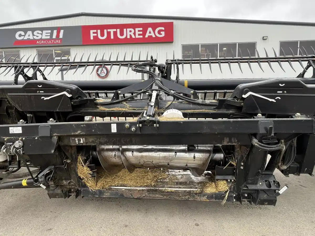 Photo de la Galerie 2 pour 2016 MacDon FD75