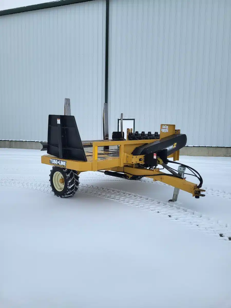 Gallery image 1 for 2016 Tubeline Manufacturing Ltd BALE BOSS 11HD Bale Processor