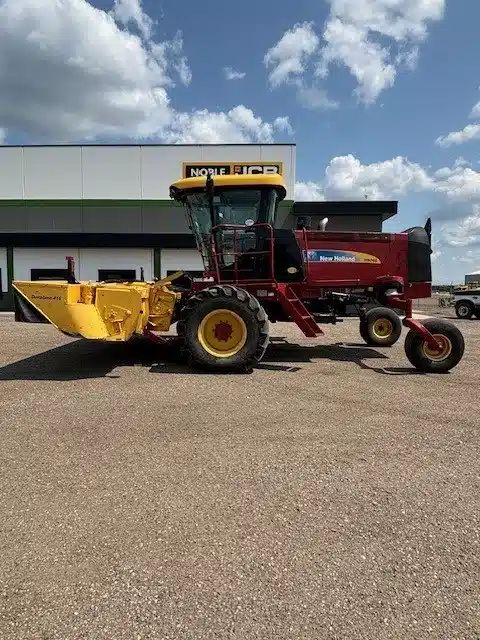 Gallery image 2 for Used 2012 New Holland H8060 Windrower