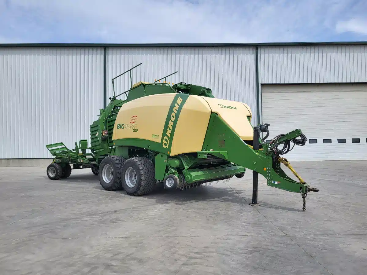 Gallery image 1 for Used 2021 Krone BIG PACK 4x4 Square Baler - Large