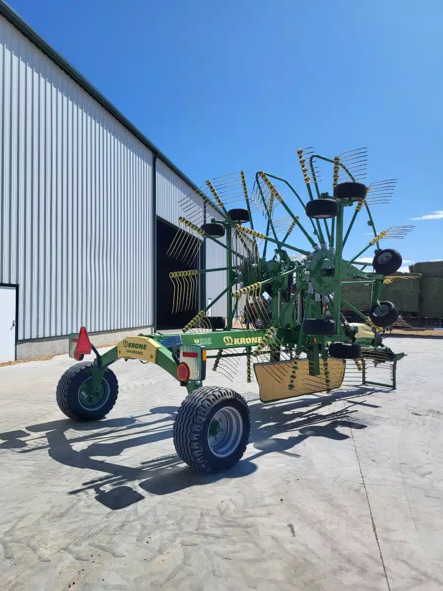 Gallery image 1 for Used 2021 Krone SWADRO TC 880 Rake
