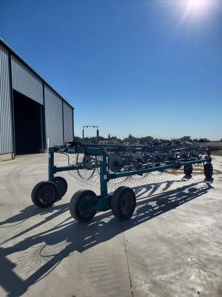 Gallery image 1 for Used Sovema CROPMASTER 12 Rake