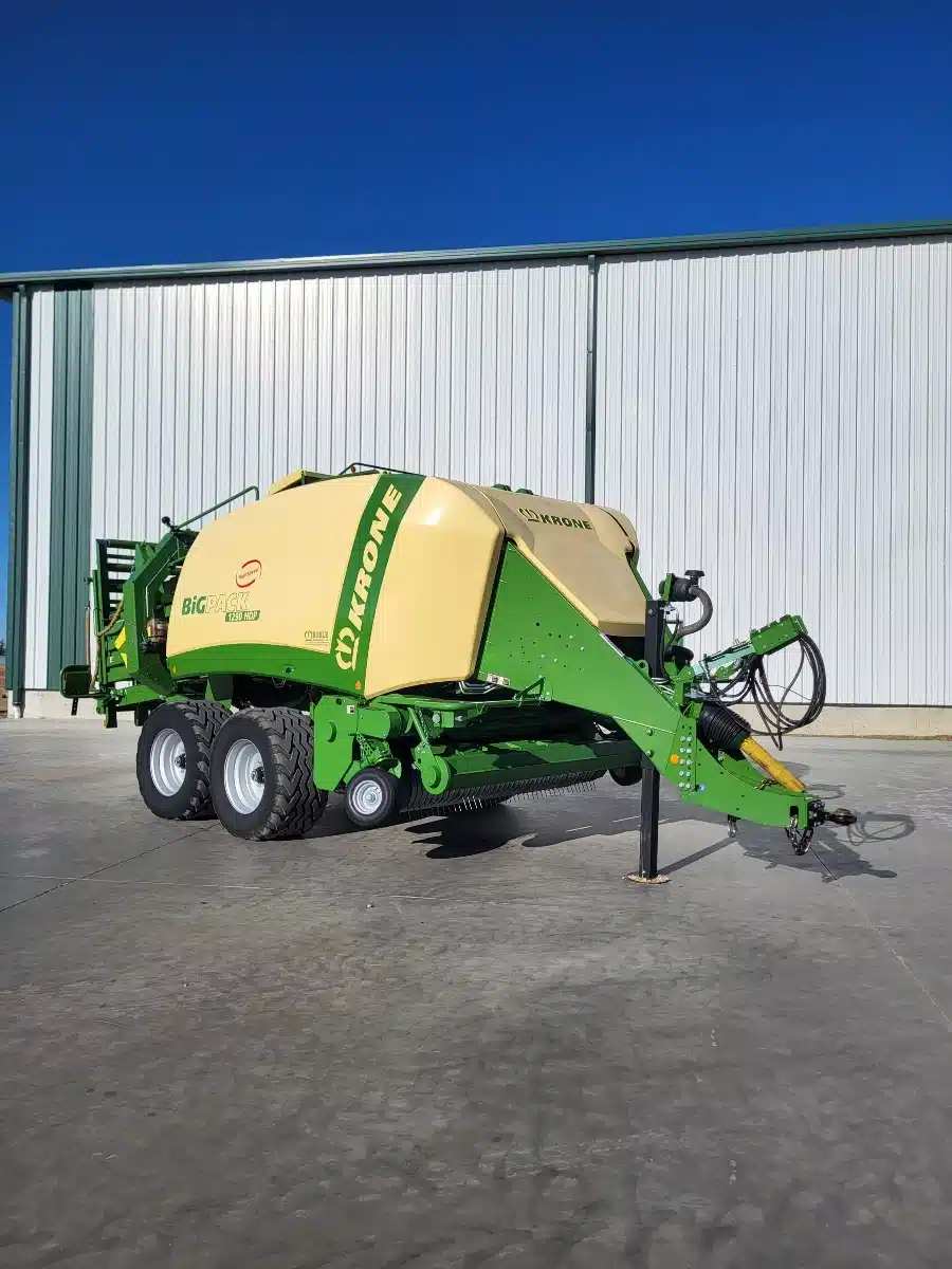 Gallery image 1 for Used 2022 Krone BIG PACK 1290 HS Square Baler - Large
