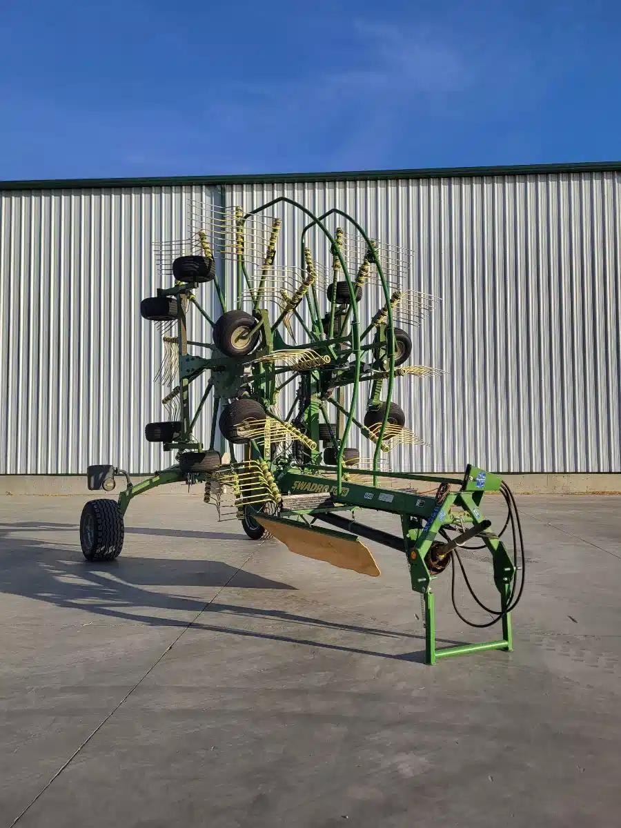 Gallery image 2 for Used 2020 Krone SWADRO TC760 Rake