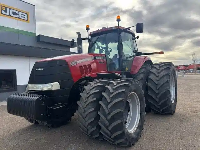 Gallery image 1 for Used 2011 Case IH MAGNUM 335 Tractor