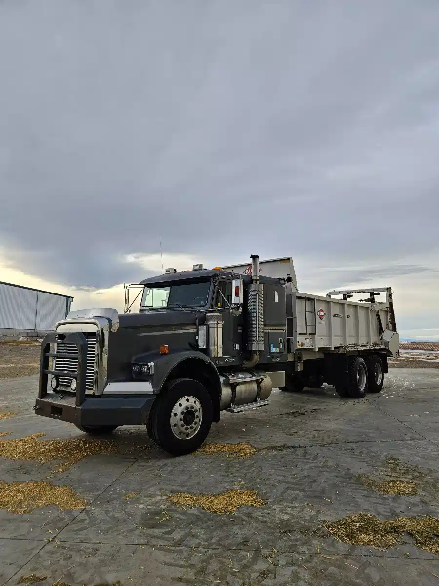 Gallery image 2 for 2022 Kuhn Knight ProSpread PSC171V Manure Spreader