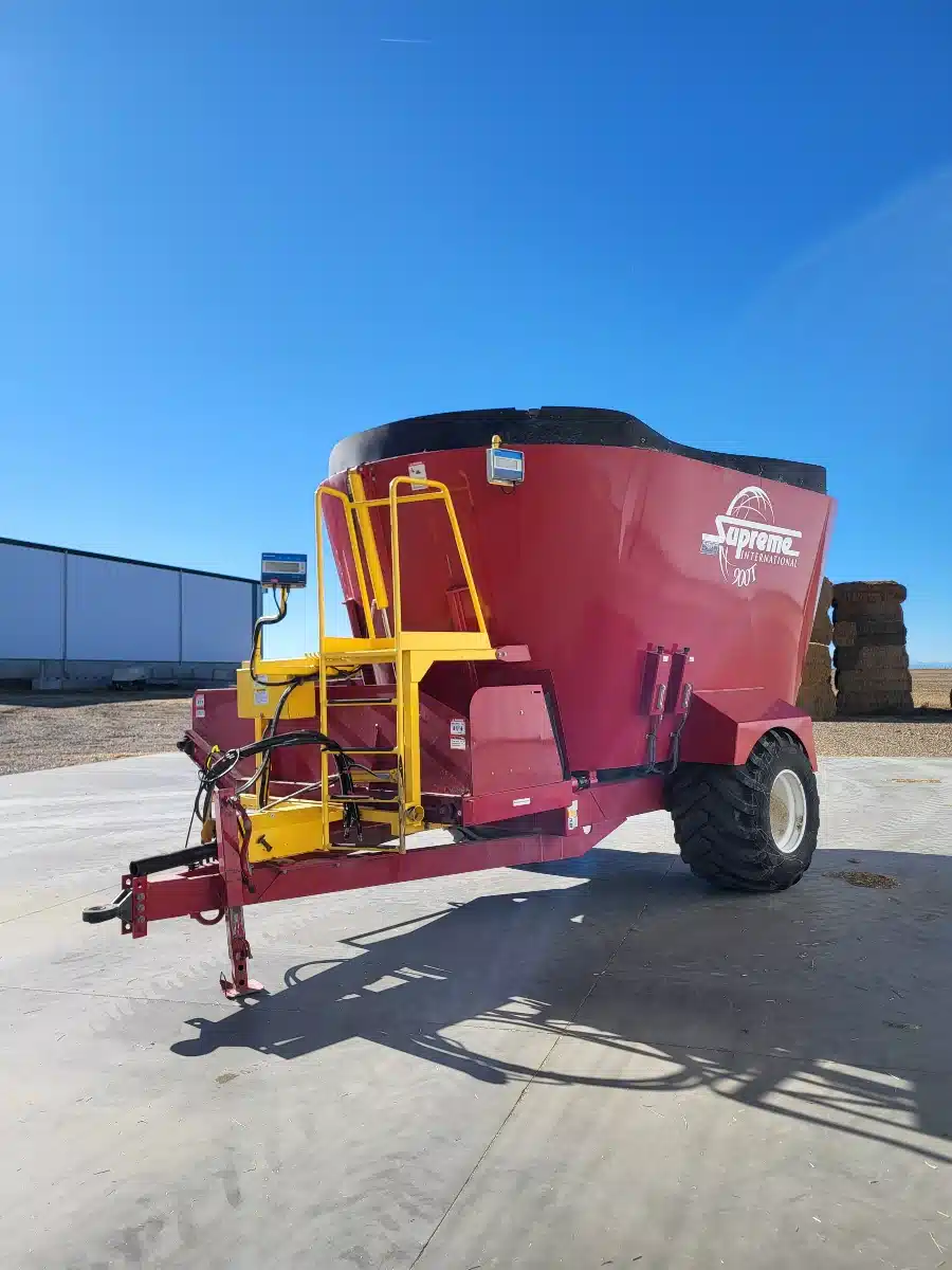 Gallery image 2 for Used 2021 Supreme 900T TMR Mixer