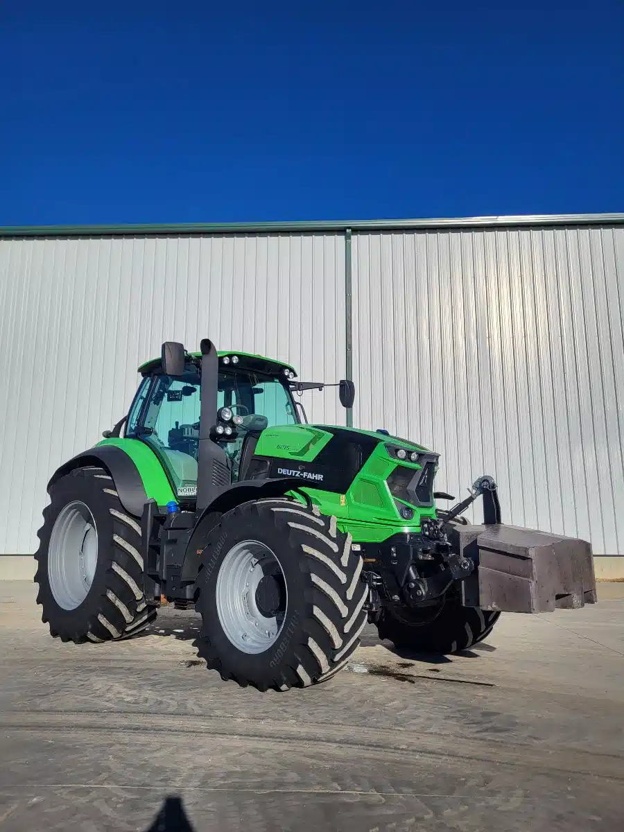 Gallery image 2 for 2019 Deutz Fahr AGROTRON 6215 TTV Tractor