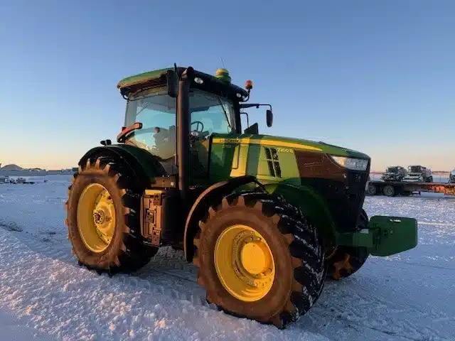 Gallery image 2 for 2012 John Deere 7200R Tractor