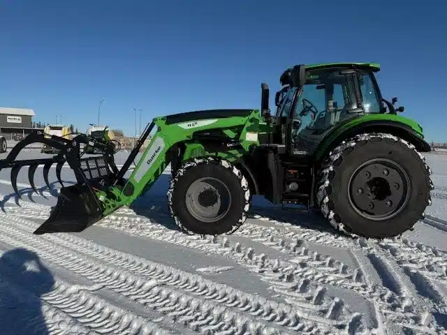 Gallery image 2 for Used 2022 Deutz Fahr AGROTRON 6165 Tractor