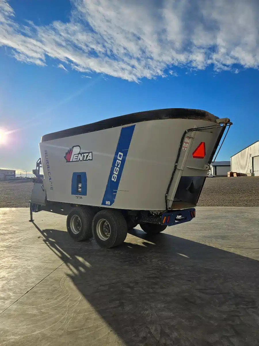 Gallery image 2 for 2022 Penta 9630 TMR Mixer