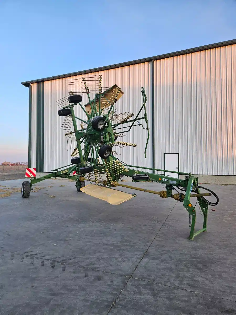 Gallery image 2 for 2014 Krone SWADRO 810 Rake