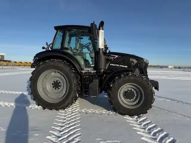 Gallery image 2 for 2023 Deutz Fahr 6160.4 Tractor