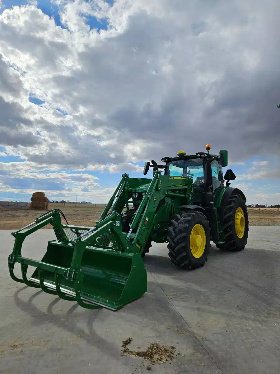 Gallery image 2 for 2023 John Deere 6R 230 Tractor