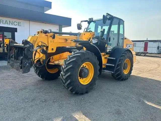 Gallery image 2 for 2021 JCB TM420 Wheel Loader