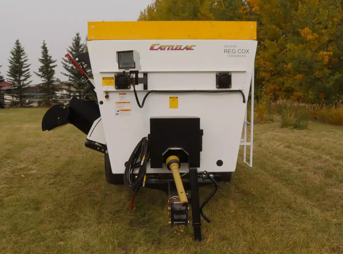 Gallery image 2 for New 2026 Cattlelac 565 TMR Mixer