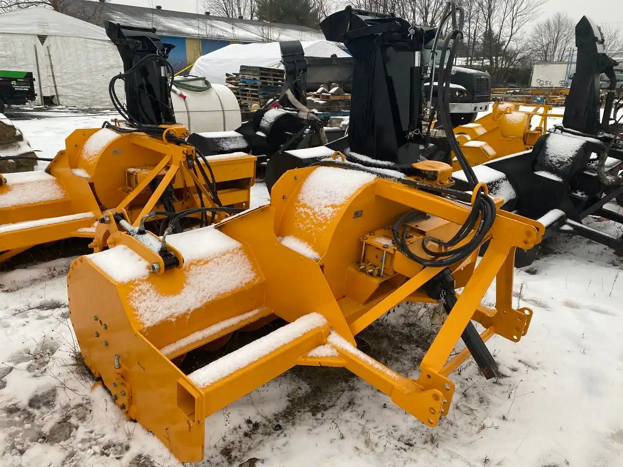 Gallery image 1 for Artix Bi-Directionnal Snow Blower