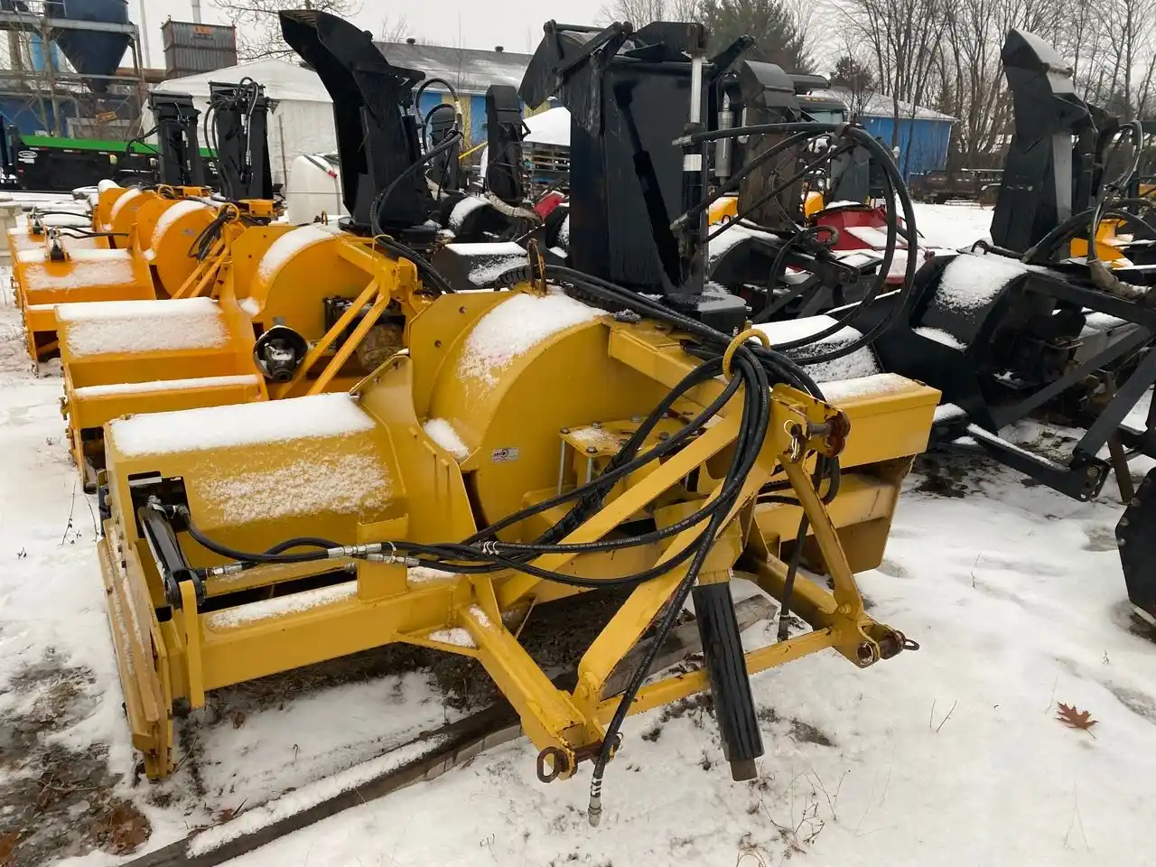 Gallery image 1 for Used Artix Bi-Directionnal Snow Blower