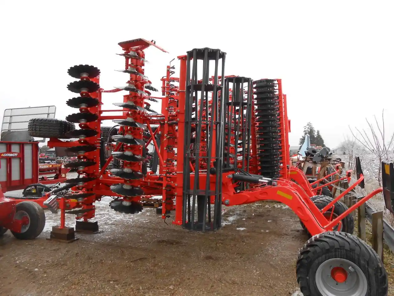 Gallery image 2 for New 2022 Kubota CD2500T Disc