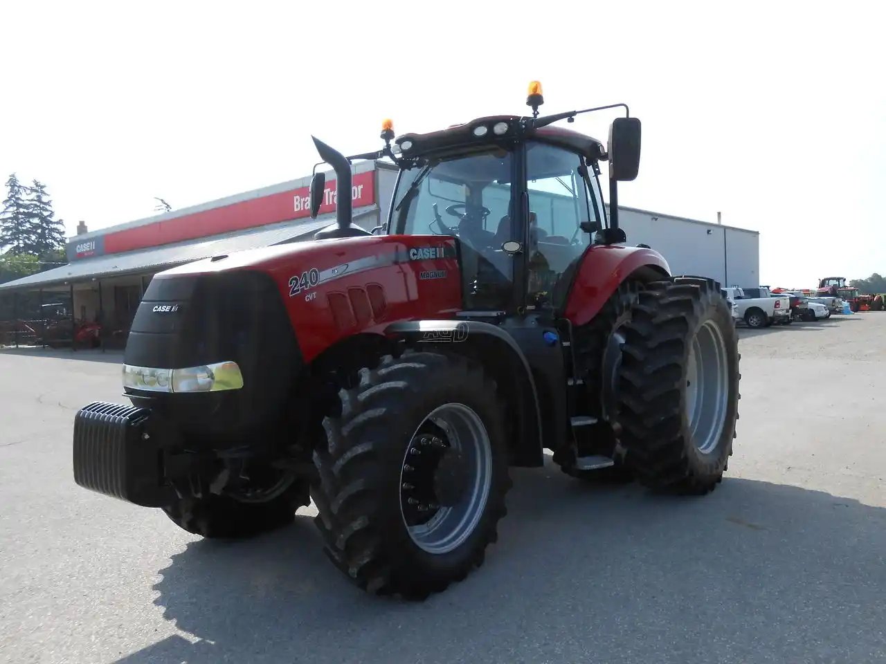 Gallery image 2 for Used 2019 Case IH MAGNUM 240 CVT Tractor