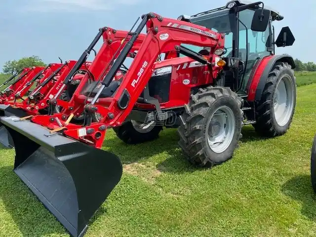 Gallery image 2 for Used 2022 Massey Ferguson 4710 Tractor