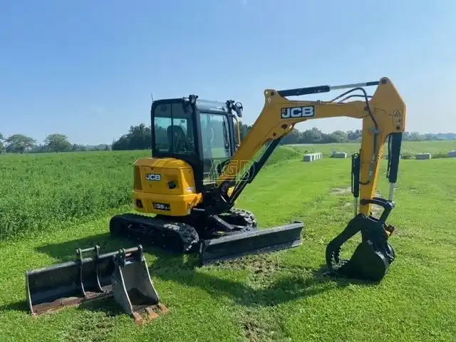 Gallery image 2 for Used 2022 JCB 35Z-1 Excavator