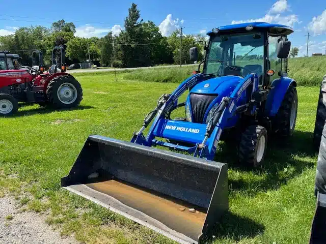Gallery image 2 for 2021 New Holland BOOMER 40 Tractor