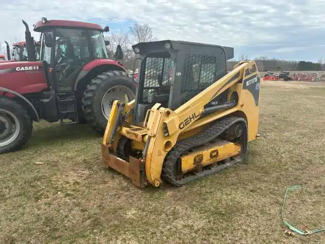 Gallery image 1 for Used Gehl RT175 Track Loader
