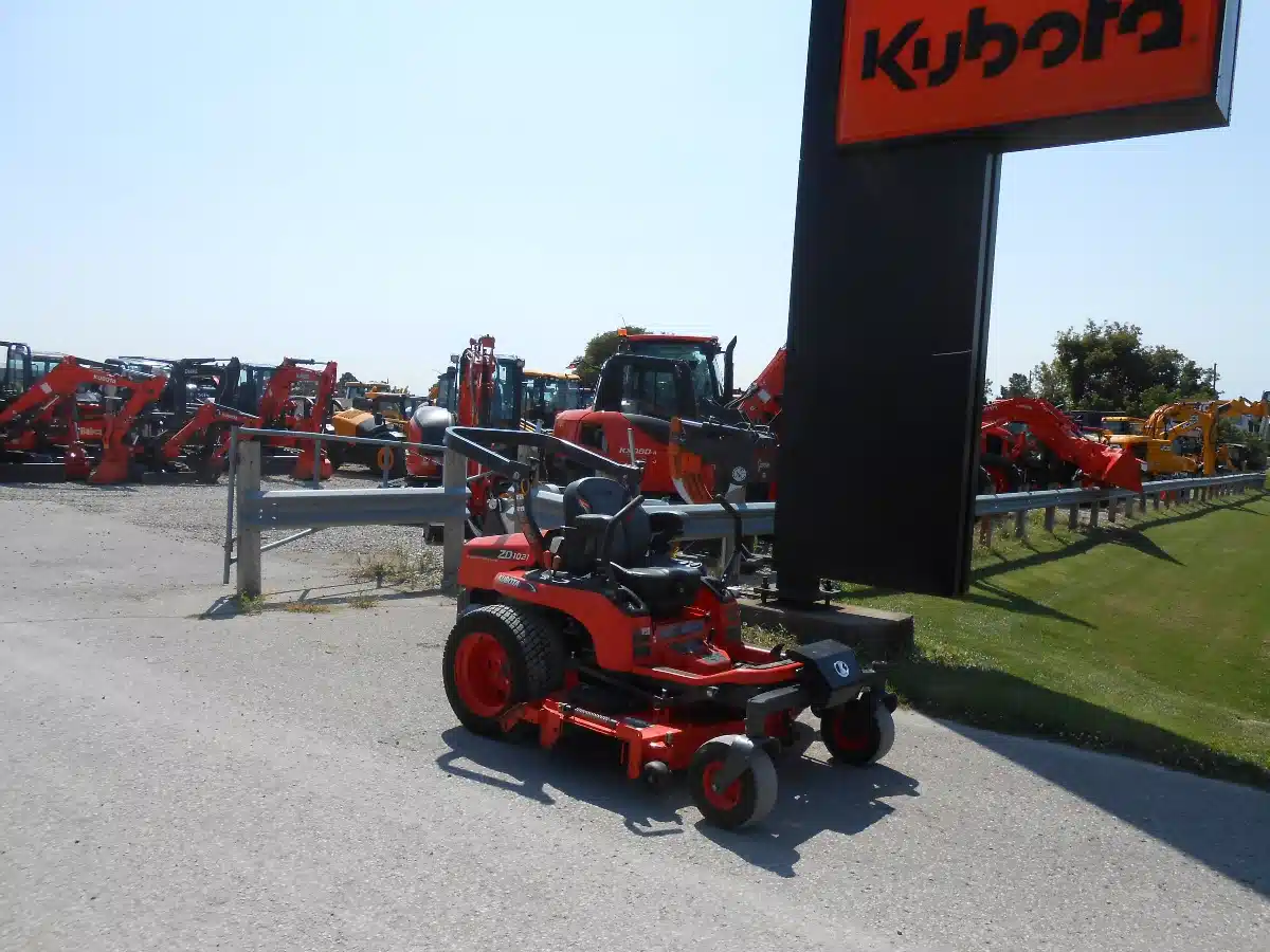 Gallery image 2 for Used 2020 Kubota ZD1021-60 Mower - Zero Turn