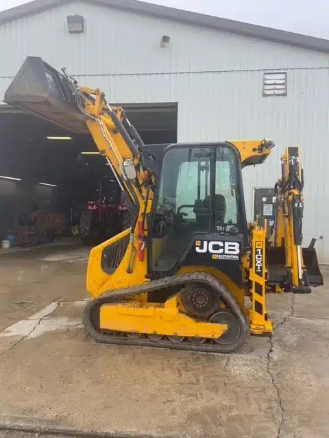 Gallery image 2 for Used 2020 JCB 1CXT Backhoe Loader