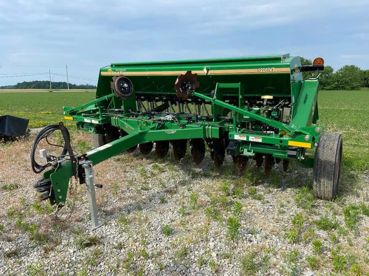 Gallery image 1 for Used 2019 Great Plains 1206NT Drill