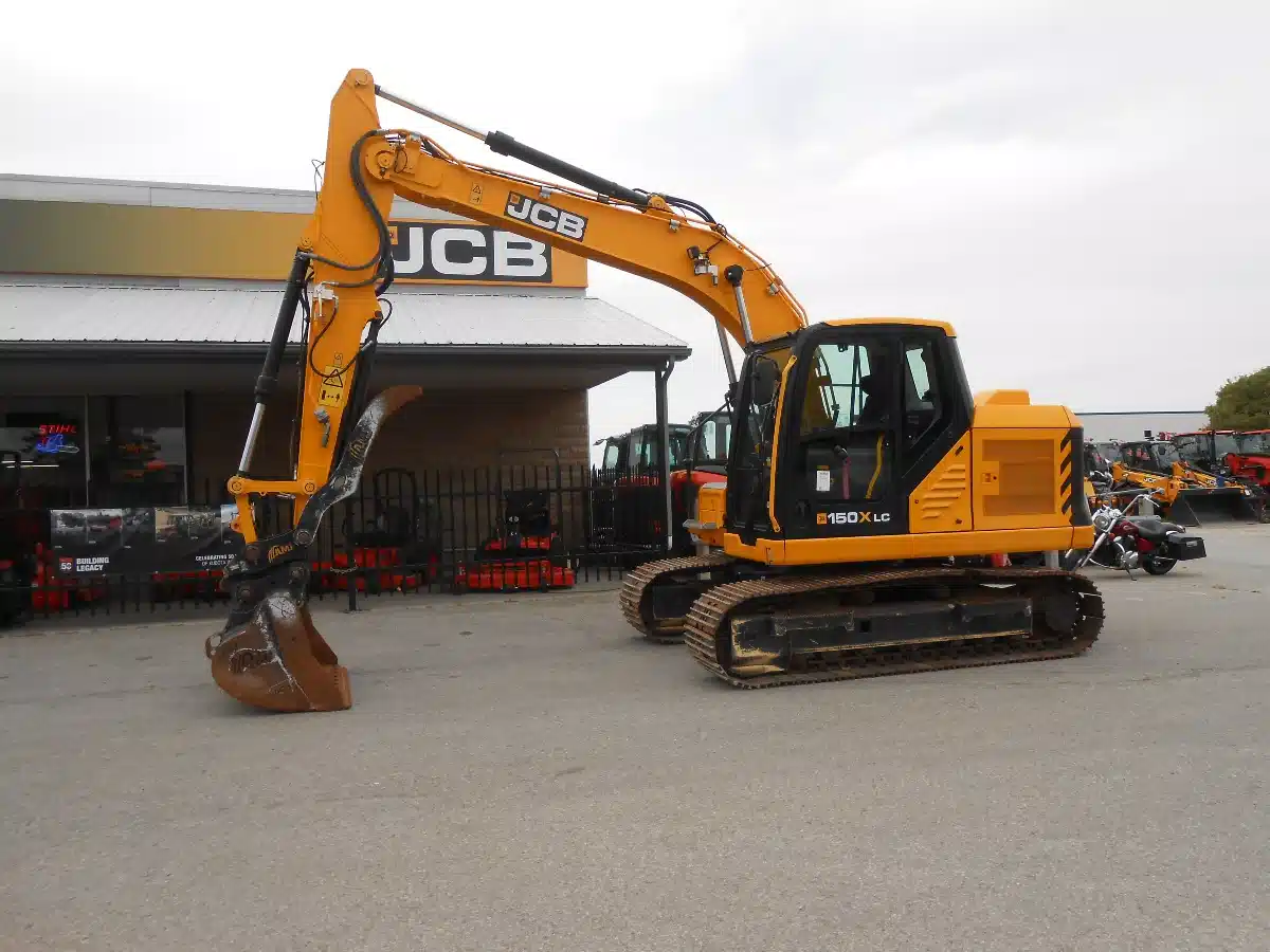 Gallery image 1 for Used 2022 JCB 150X Excavator
