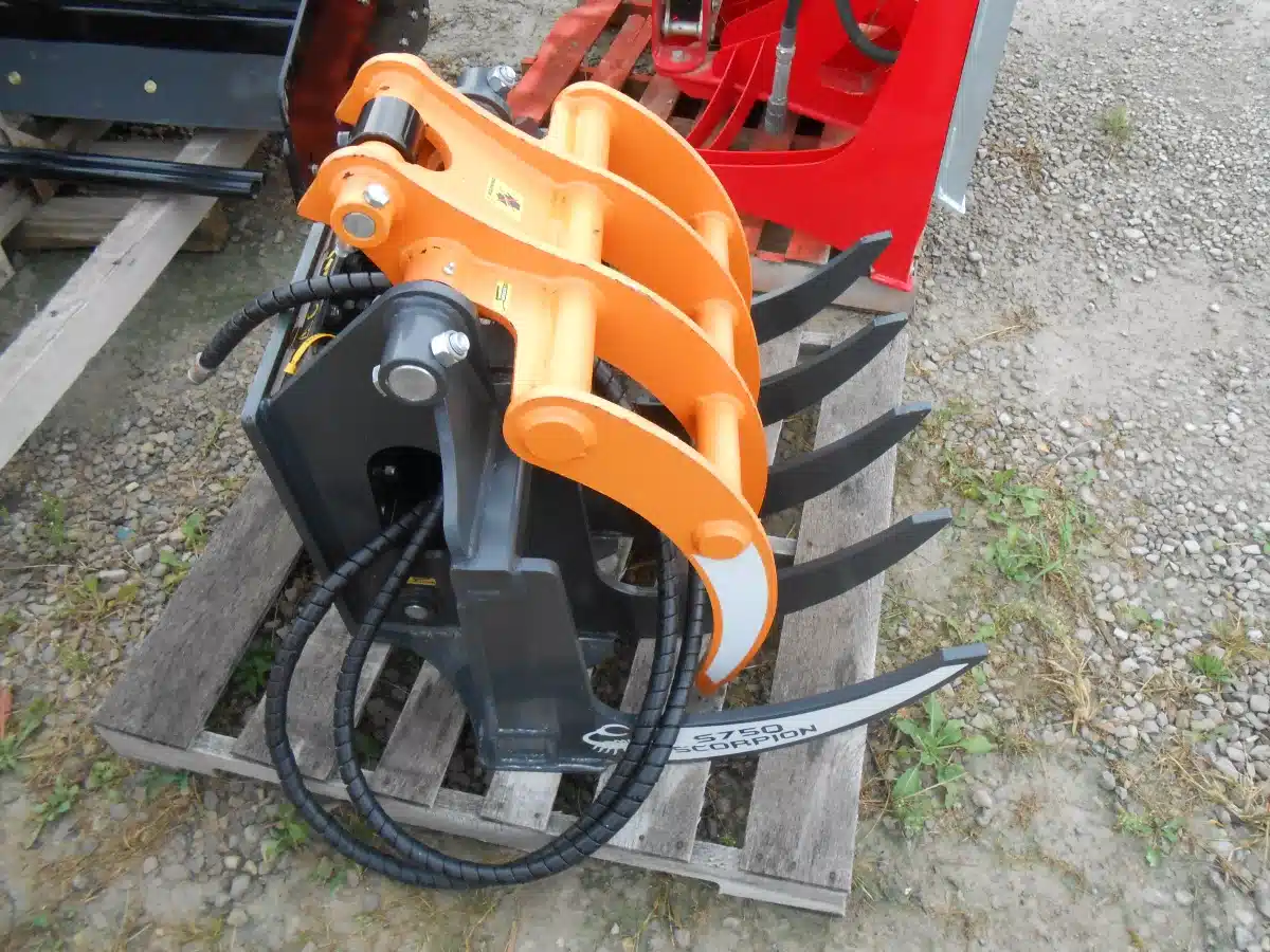 Gallery image 2 for 2024 MDE Machinery SCORPION S750 Grapple