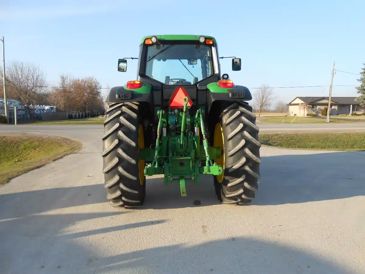 Gallery image 2 for Used 2019 John Deere 6195M Tractor