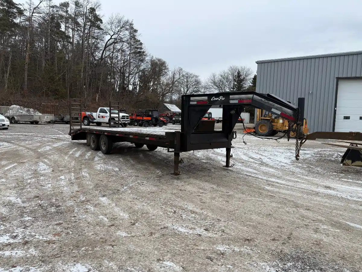 2008 CornPro Trailers 20 Trailer