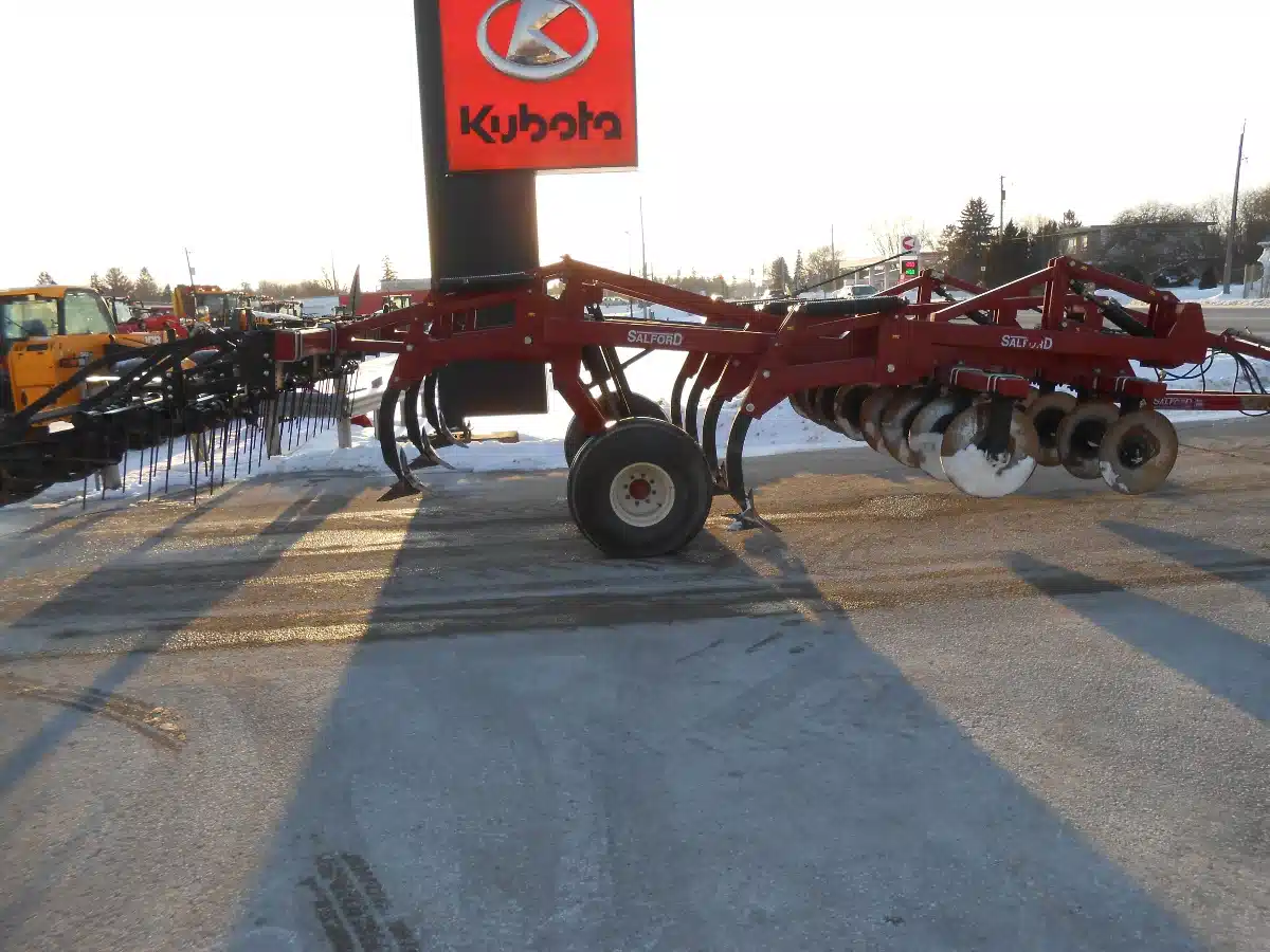 Gallery image 1 for Salford 9800 Disc Ripper