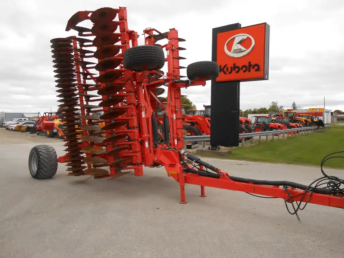 Gallery image 1 for 2021 Kubota CD2700T Disc