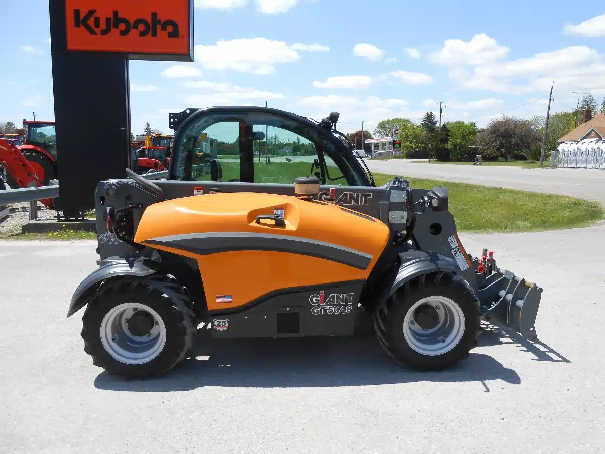 Photo de la Galerie 2 pour 2022 Little Giant GT5048 Chargeur télescopique